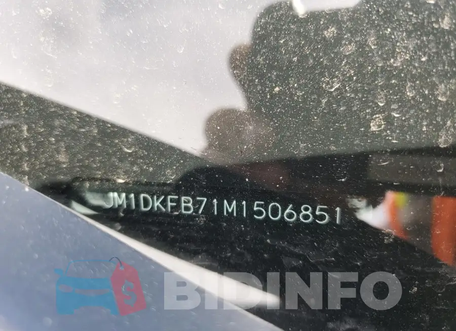 JM1DKFB71M1506851 Photo# 12