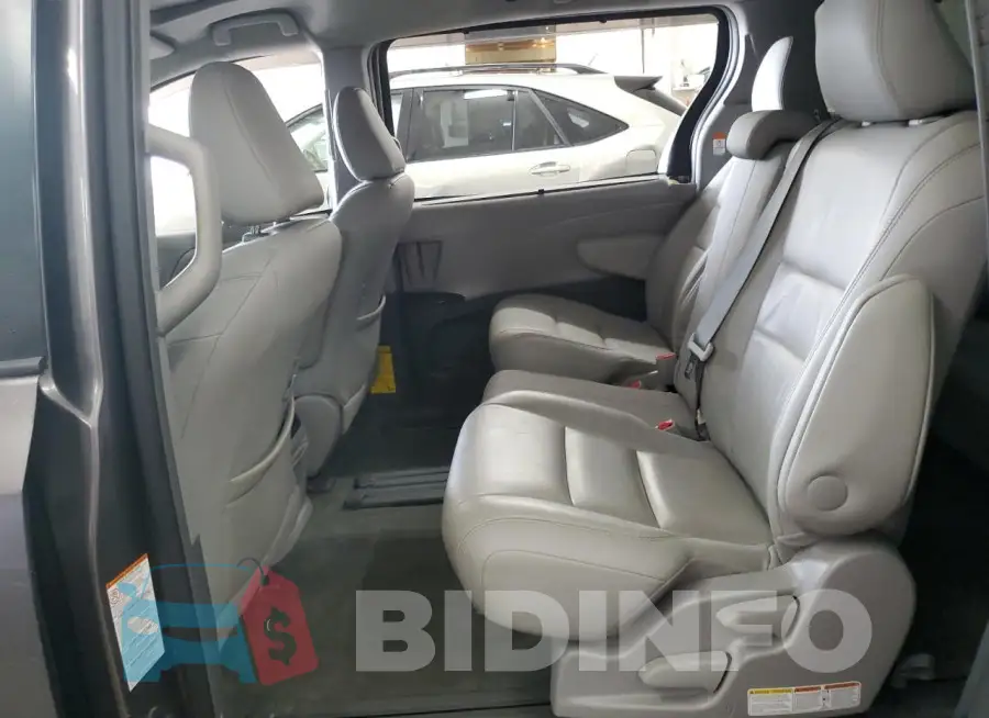 5TDYK3DC7FS562261 Photo# 11