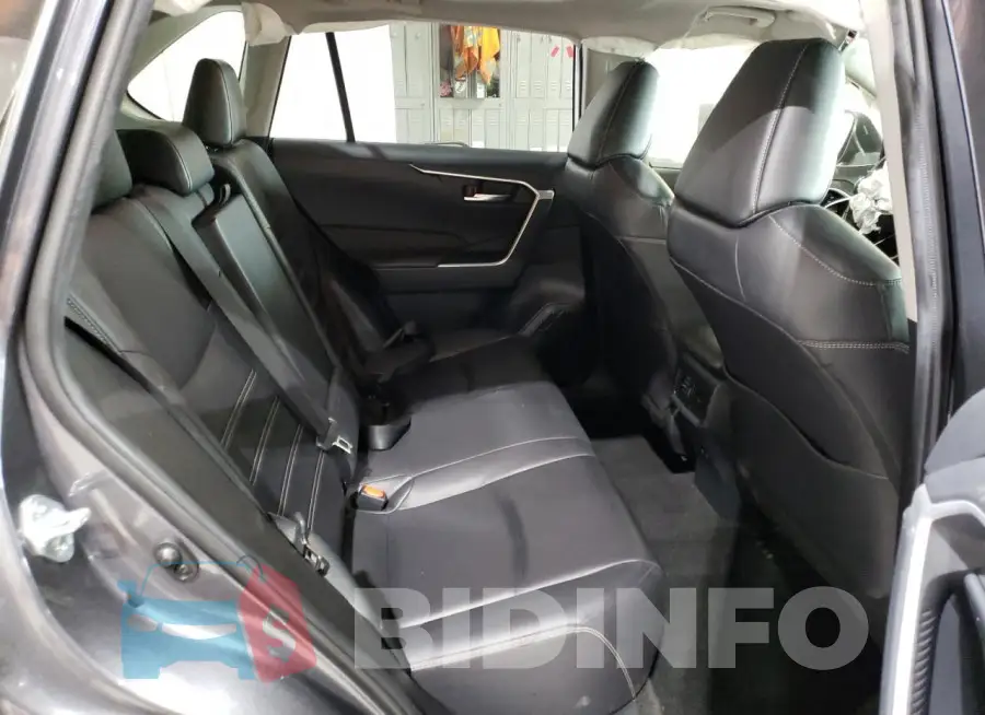 JTMA1RFV5KD008938 Photo# 11