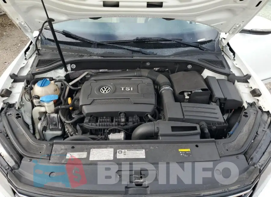 1VWDT7A34HC067542 Photo# 11