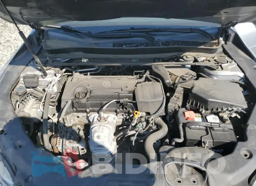 19UUB1F51HA004554 Photo# 11