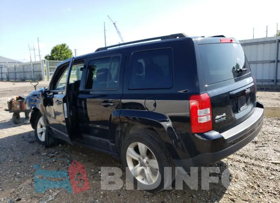 1C4NJRFB2FD248784 Photo# 2