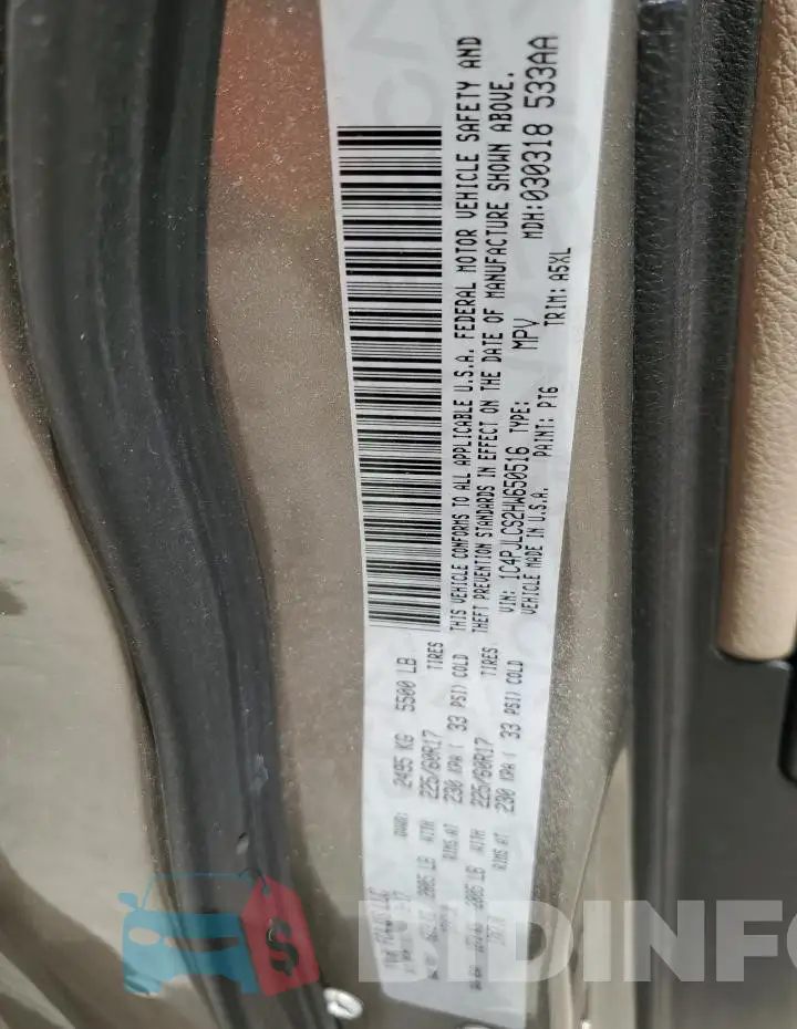 1C4PJLCS2HW650516 Photo# 13