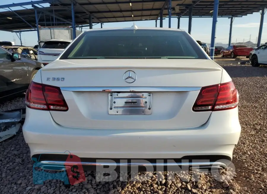 WDDHF5KB6FB100815 Photo# 6