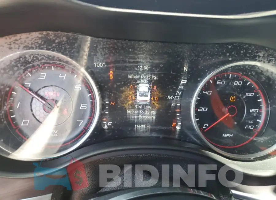 2C3CDXBG8FH874044 Photo# 9