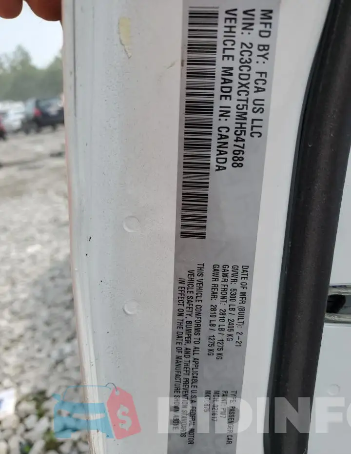 2C3CDXCT5MH547688 Photo# 13