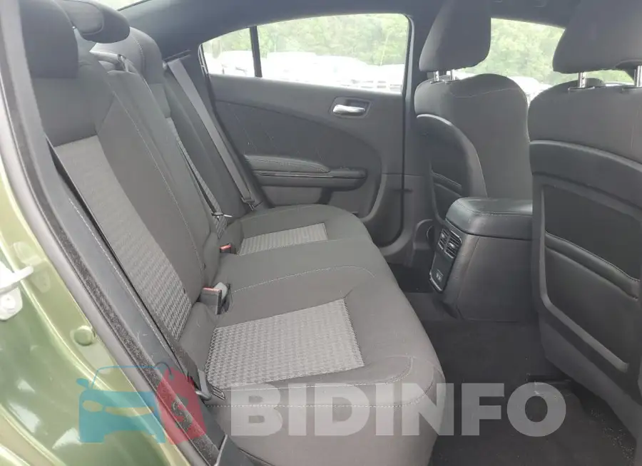 2C3CDXHG7PH683157 Photo# 10