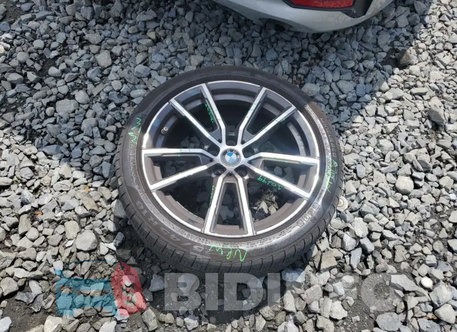 WBA5R7C51KAJ84046 Photo# 12