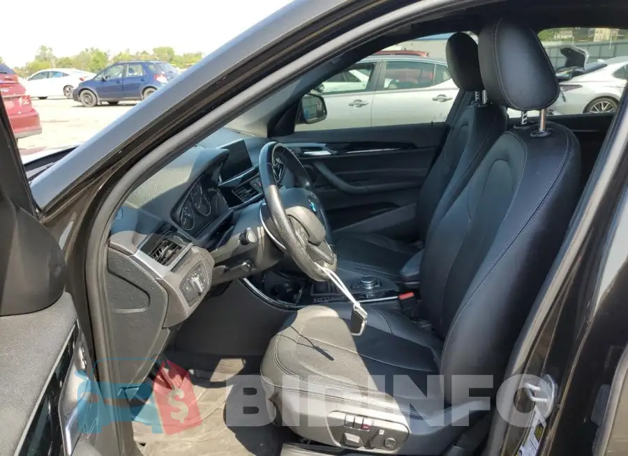 WBXHT3C38G5E47194 Photo# 7