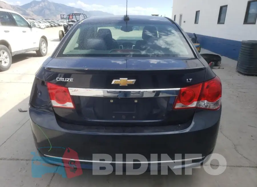 1G1PC5SB3F7142188 Photo# 6