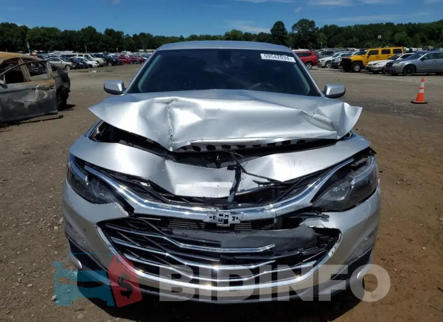 1G1ZD5ST9LF111124 Photo# 5