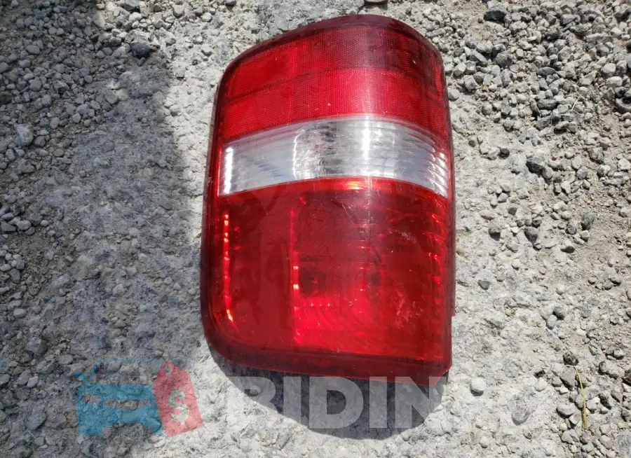 1GCPWCED2LZ211288 Photo# 12