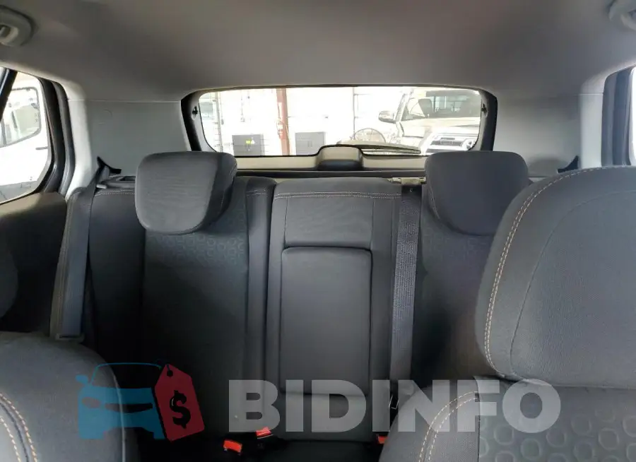 3GNCJNSB3HL225637 Photo# 10