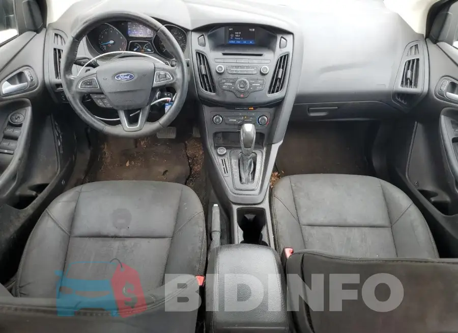 1FADP3F23GL360501 Photo# 8