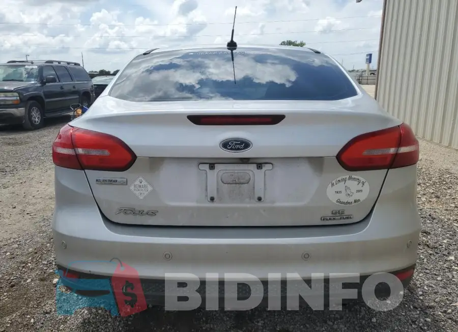 1FADP3F24GL332299 Photo# 6