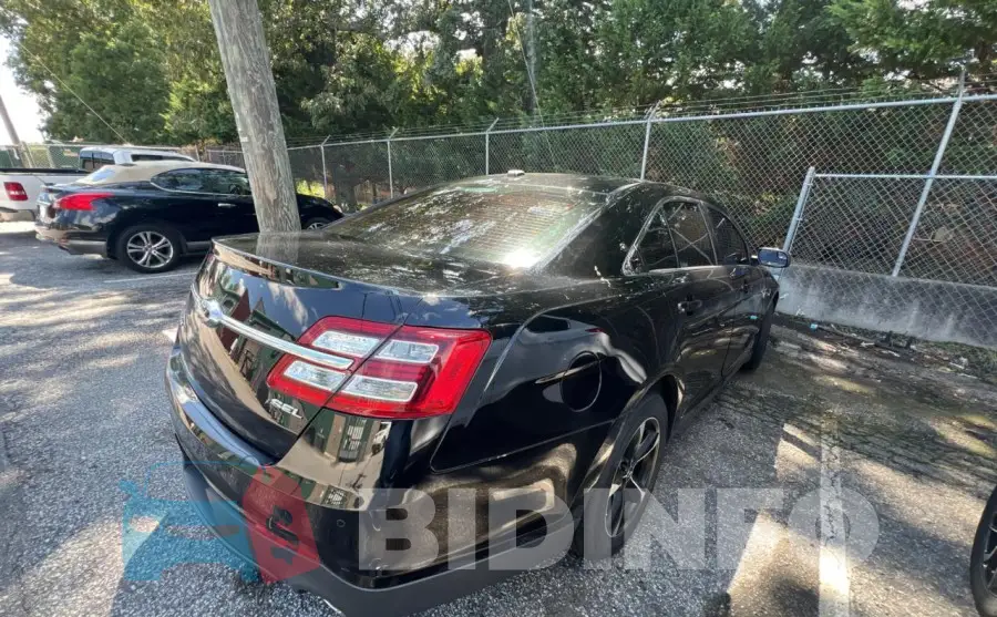 1FAHP2E81JG135155 Photo# 4