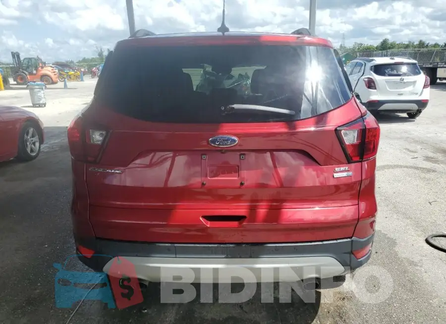 1FMCU9HD9KUB44117 Photo# 6