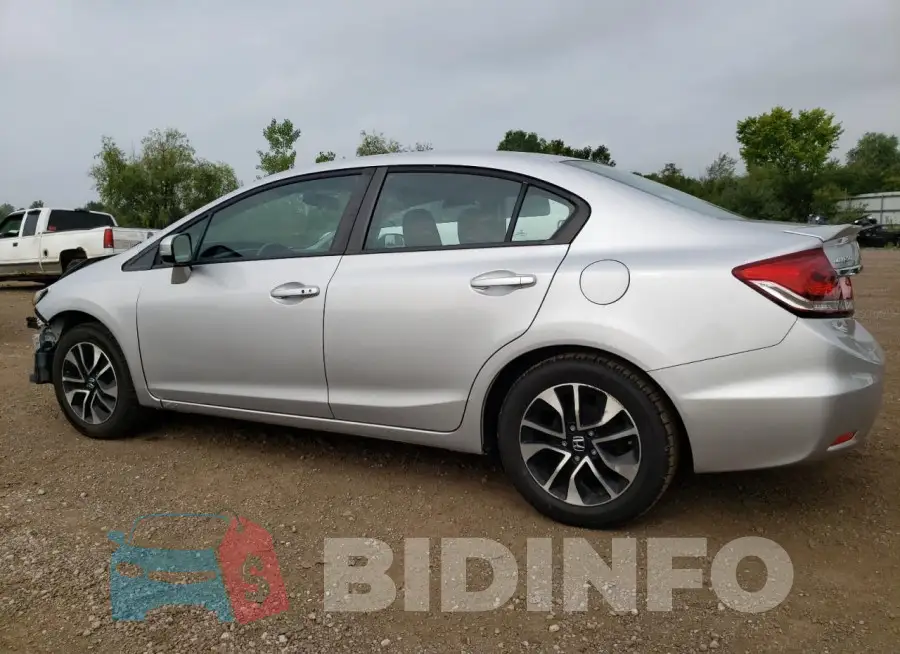 19XFB2F8XFE083417 Photo# 2