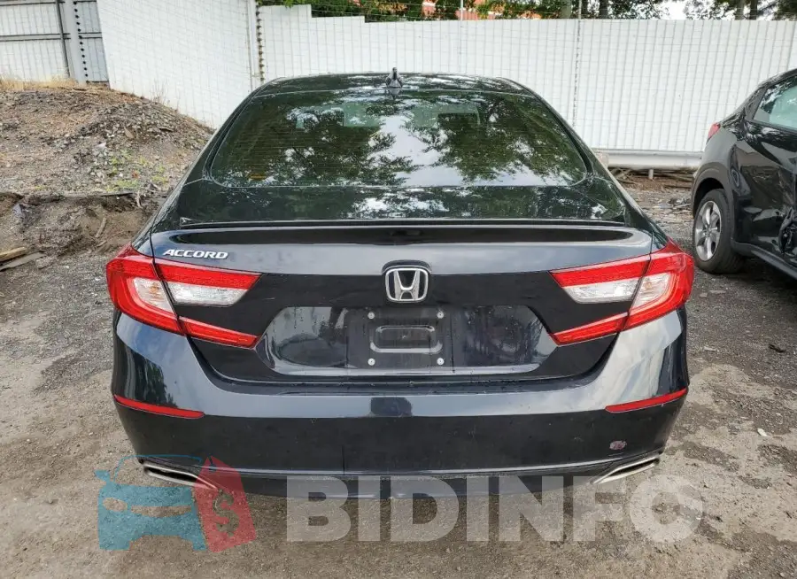 1HGCV2F37MA010800 Photo# 6