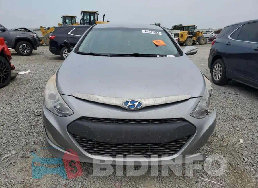 KMHEC4A44FA137639 Photo# 5