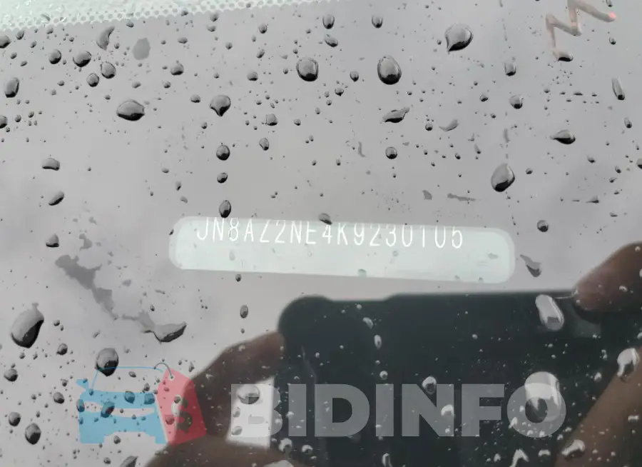 JN8AZ2NE4K9230105 Photo# 13