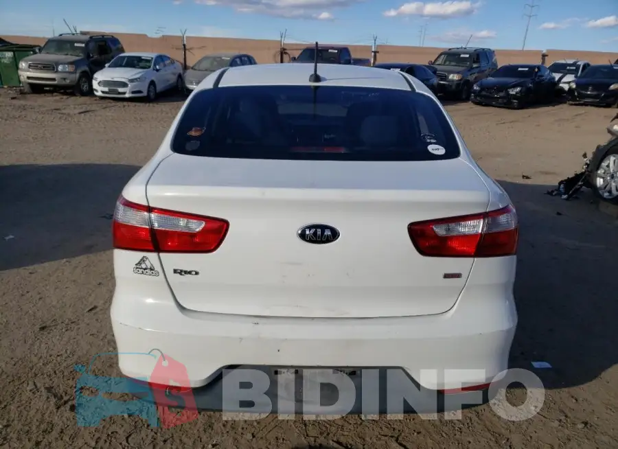 KNADM4A36G6576539 Photo# 6