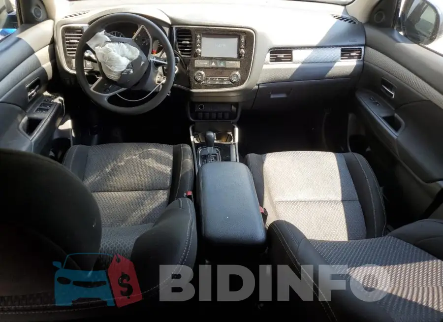 JA4AD2A34JZ067026 Photo# 8