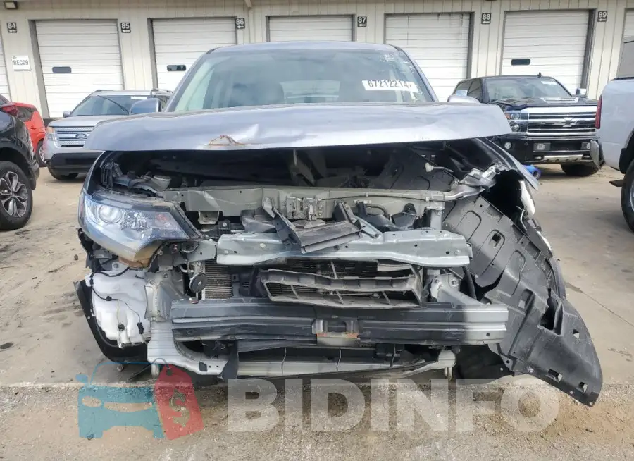 JA4AD3A33KZ048474 Photo# 5