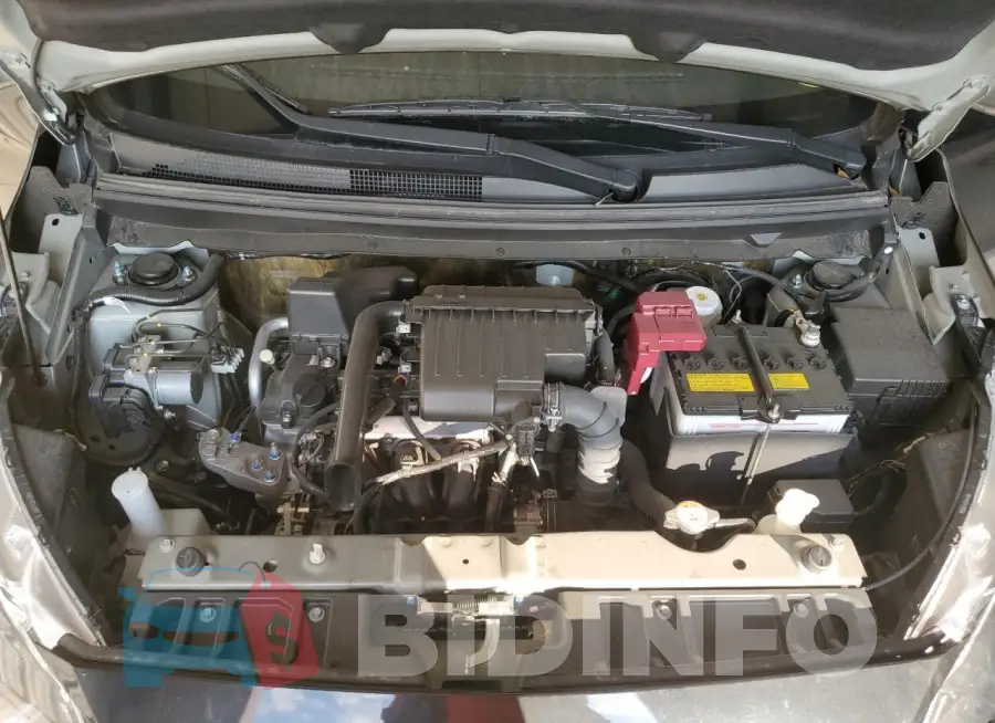 ML32AUHJ0RH001077 Photo# 11