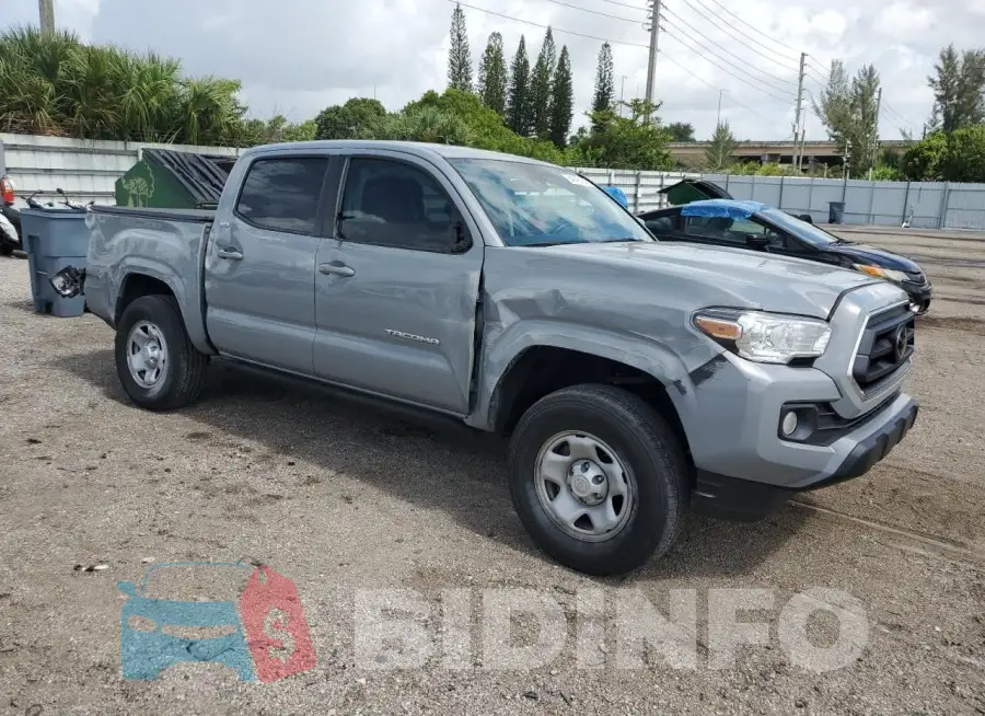 3TYAX5GN0MT022599 Photo# 4