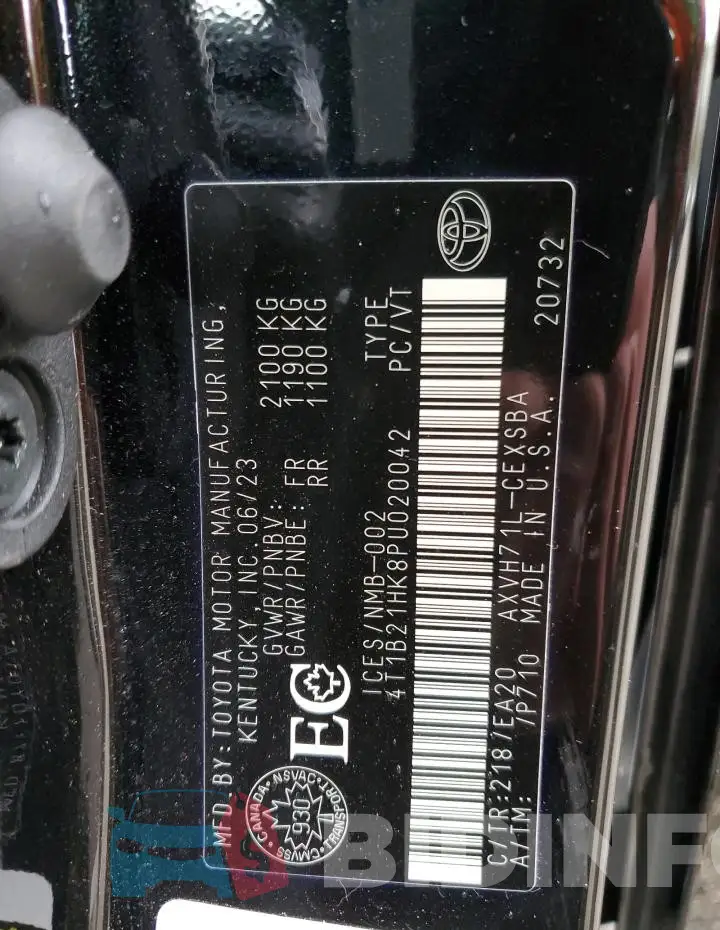 4T1B21HK8PU020042 Photo# 13