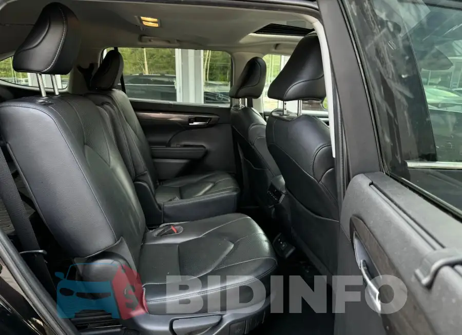5TDDZRBH4LS028481 Photo# 6