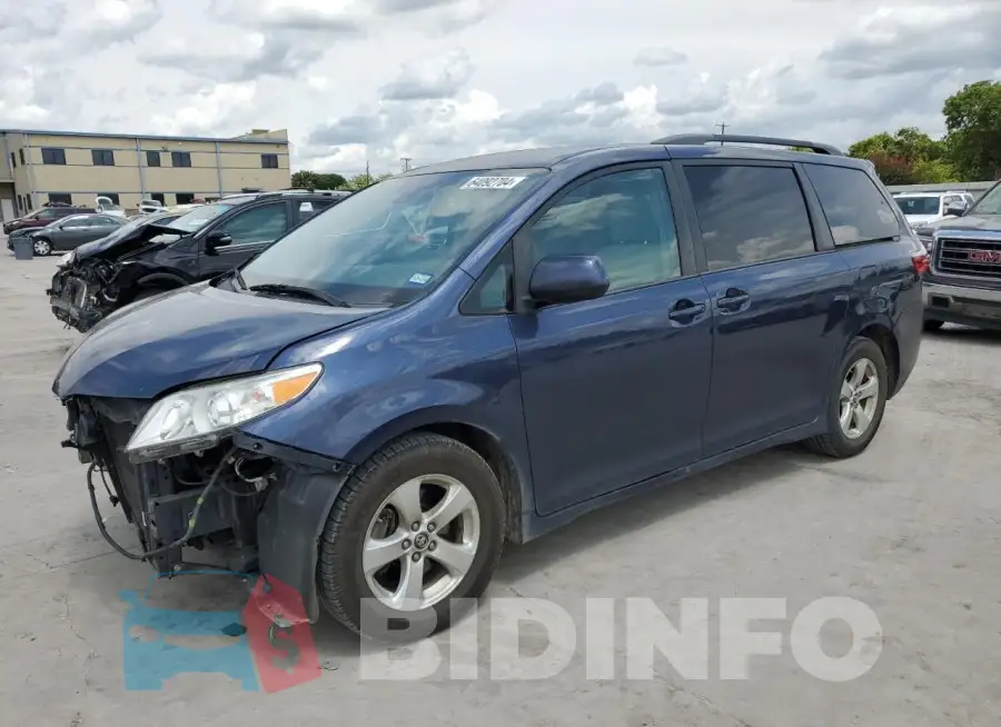 5TDKZ3DC2JS940657 Photo# 1