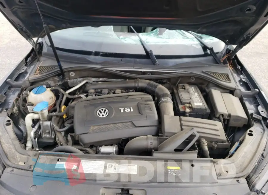 1VWDT7A32HC061805 Photo# 11