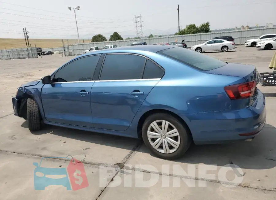 3VW167AJ4HM266551 Photo# 2