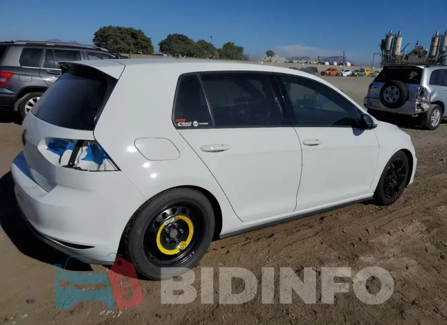 3VW4T7AU5GM025063 Photo# 3