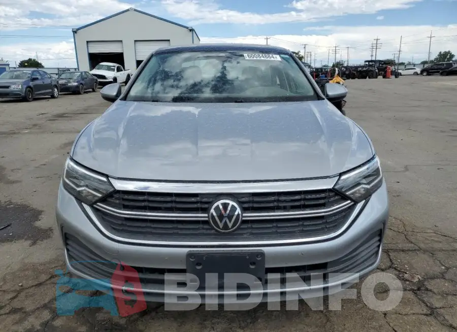 3VW7M7BU8PM061337 Photo# 5
