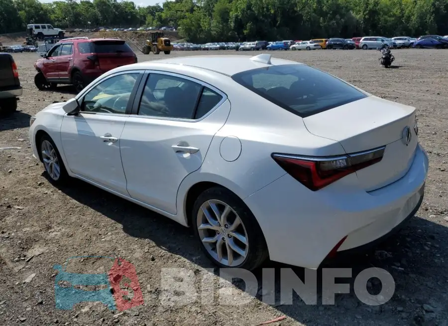 19UDE2F35MA010749 Photo# 2