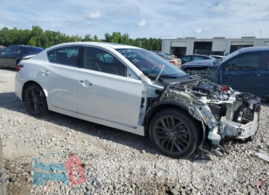 19UDE2F81MA000523 Photo# 4