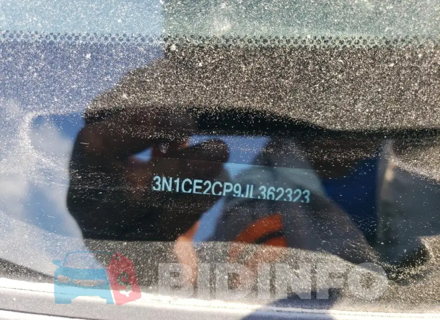 3N1CE2CP9JL362323 Photo# 12