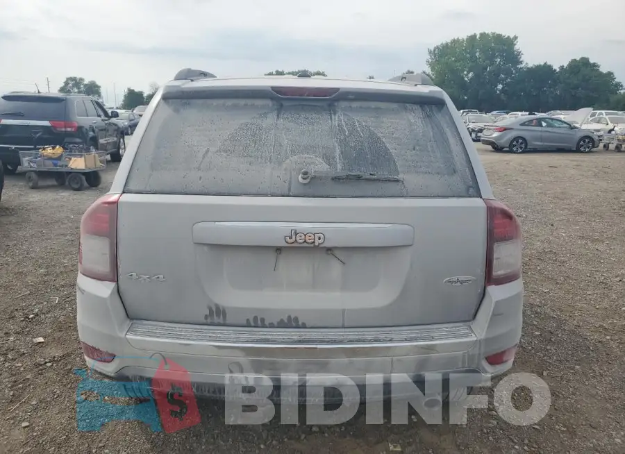 1C4NJDEB5GD598223 Photo# 6