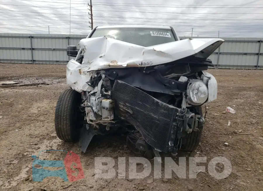 1C4NJPBAXGD743902 Photo# 5