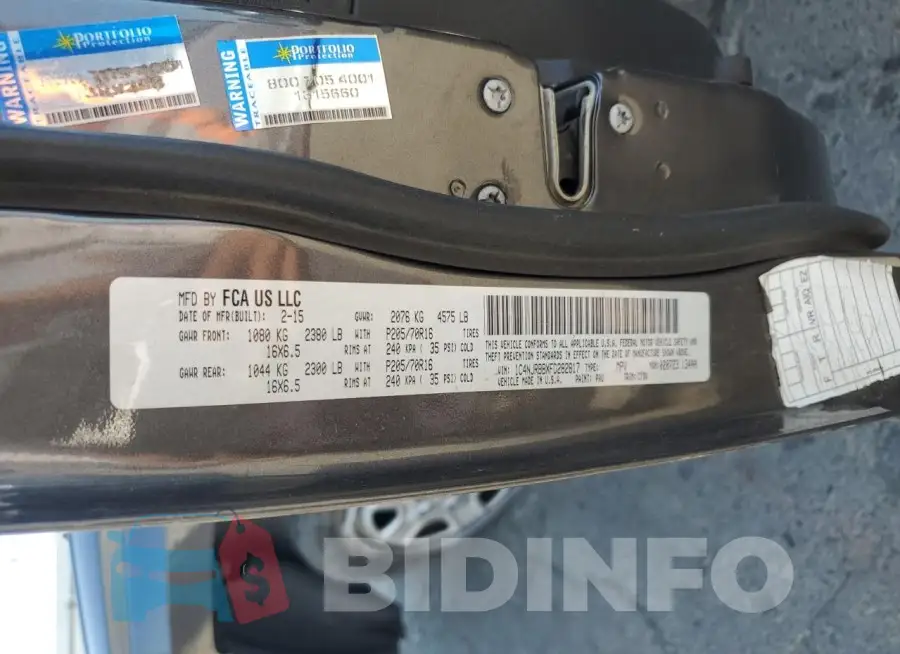 1C4NJRBBXFD282817 Photo# 12