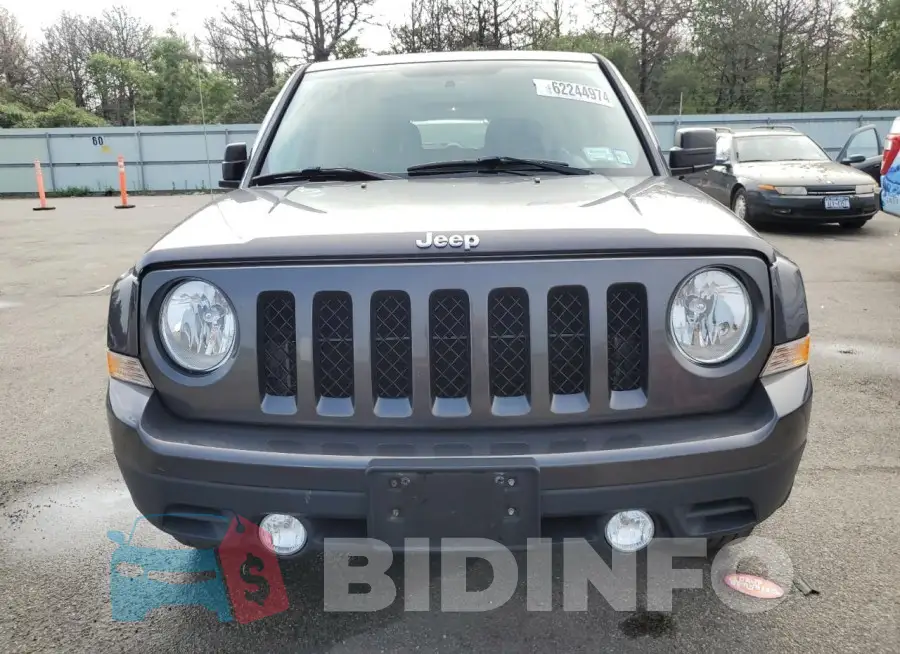 1C4NJRFB6FD417513 Photo# 5