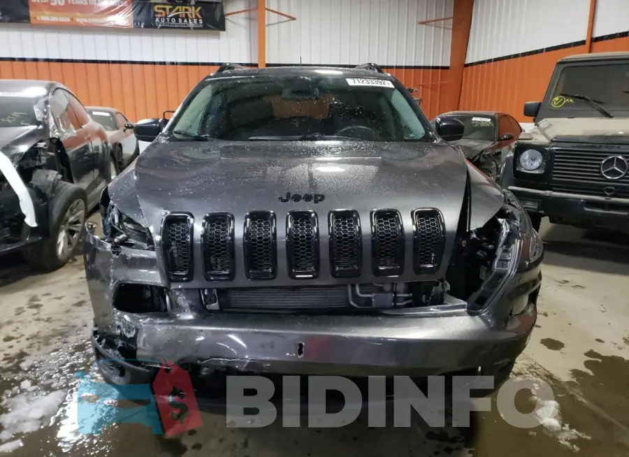 1C4PJMAXXJD613932 Photo# 5