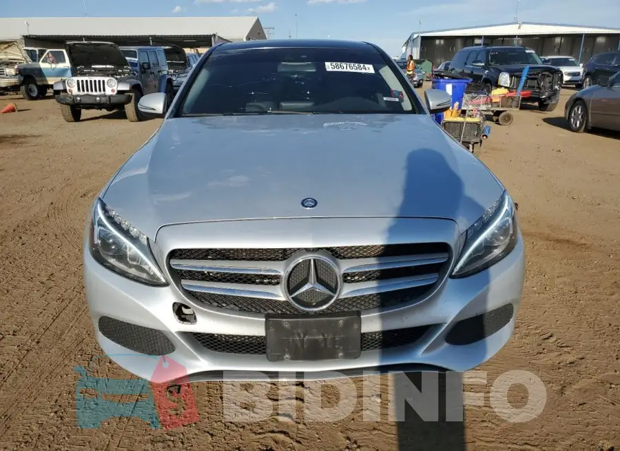 55SWF4KB8HU207083 Photo# 5