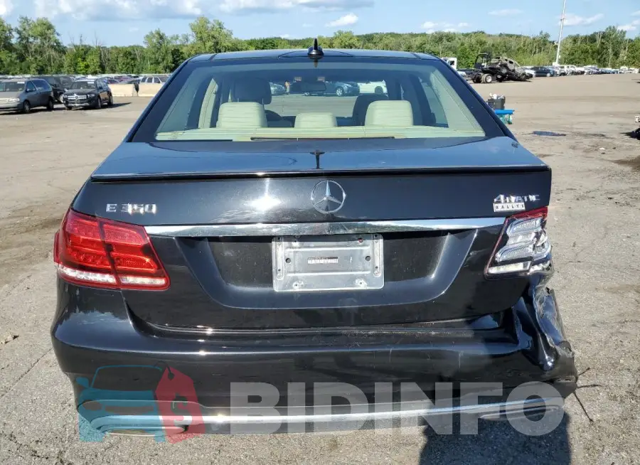 WDDHF8JBXGB180916 Photo# 6