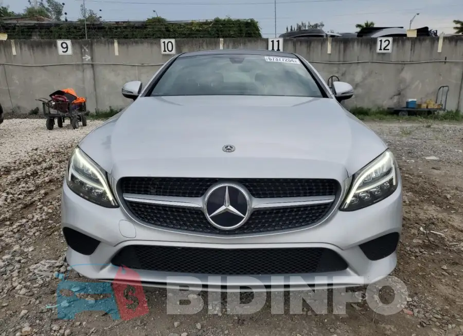 WDDWJ8DBXKF927725 Photo# 5