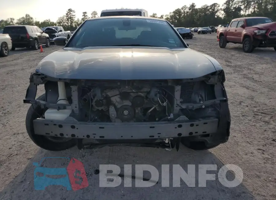 2C3CDXBG1FH918255 Photo# 5