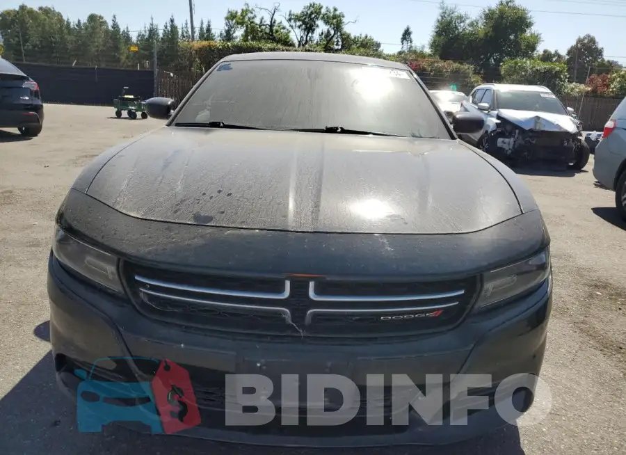 2C3CDXBG8FH928667 Photo# 5